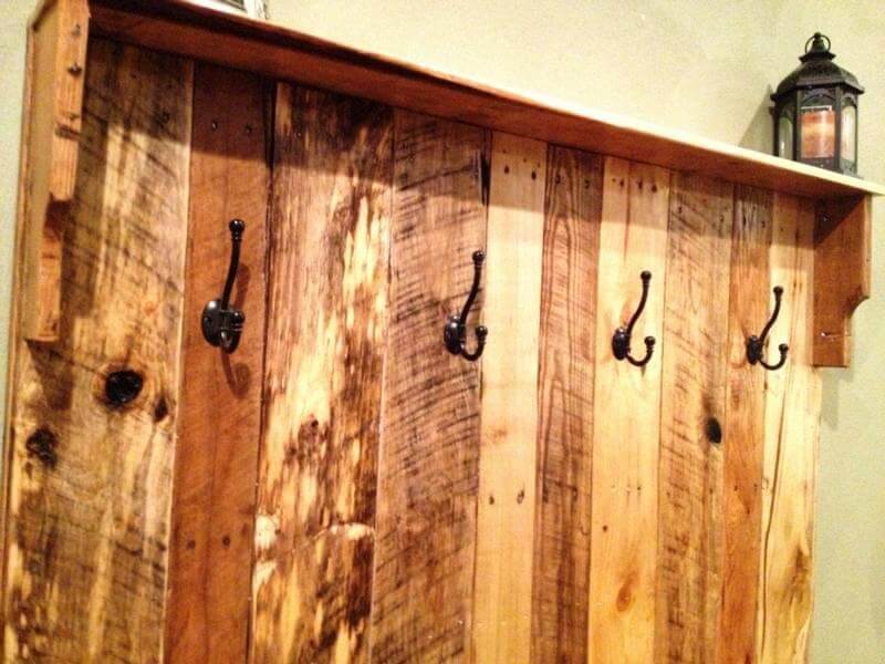 DIY Your Own Pallet Hall Tree or Pallet Wood Entryway Bench