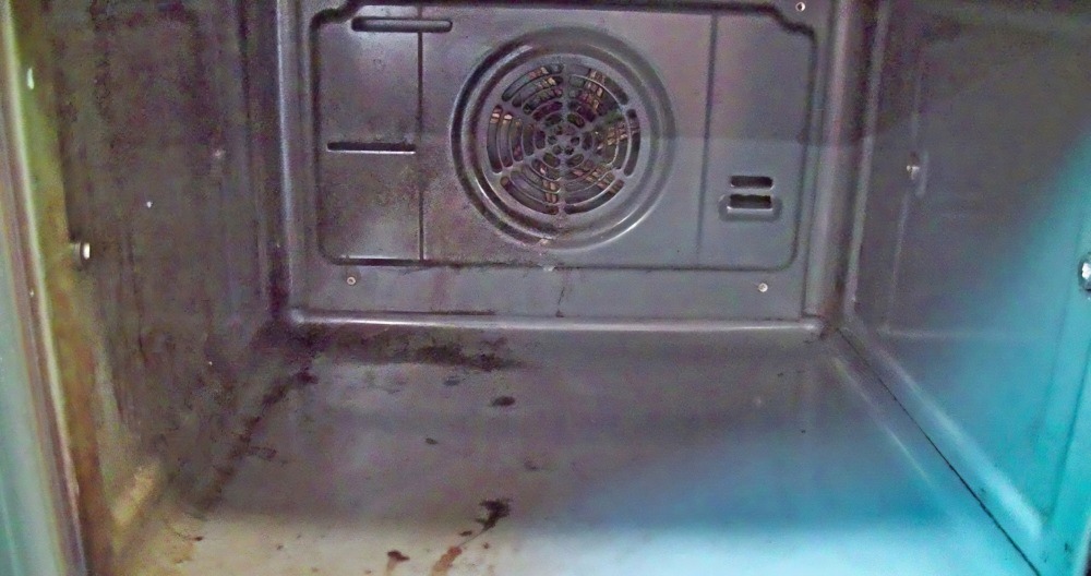 Homemade DIY Oven Cleaner